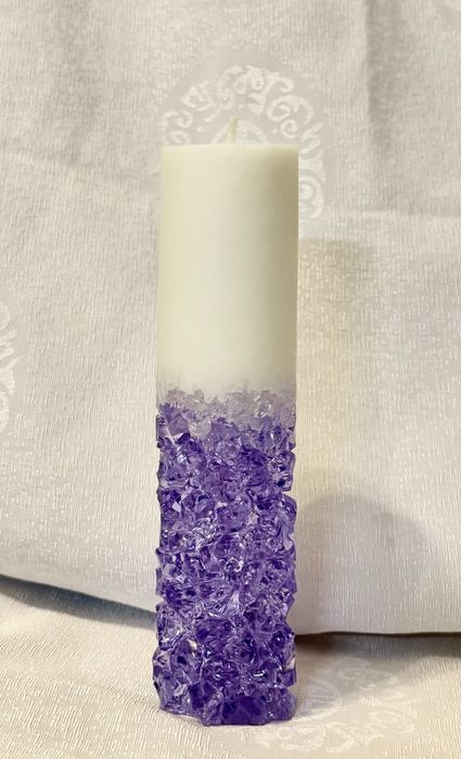 Кристални свещи и висококачествен восък