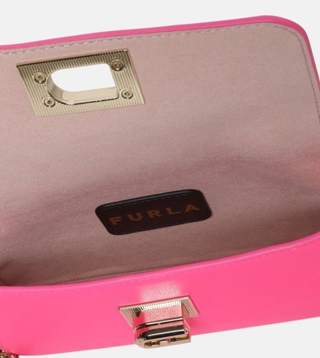 Елегантна дамска чанта Furla