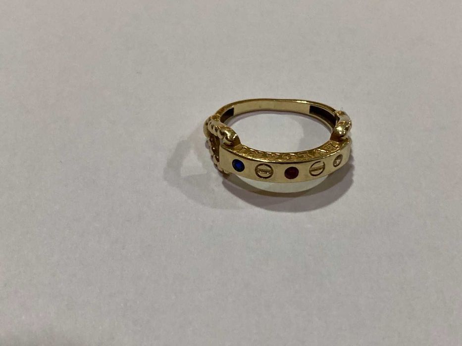 Златен дамски пръстен 14 карата
