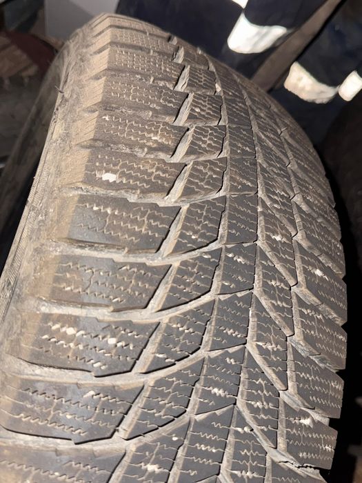 Шины  215/65/r16