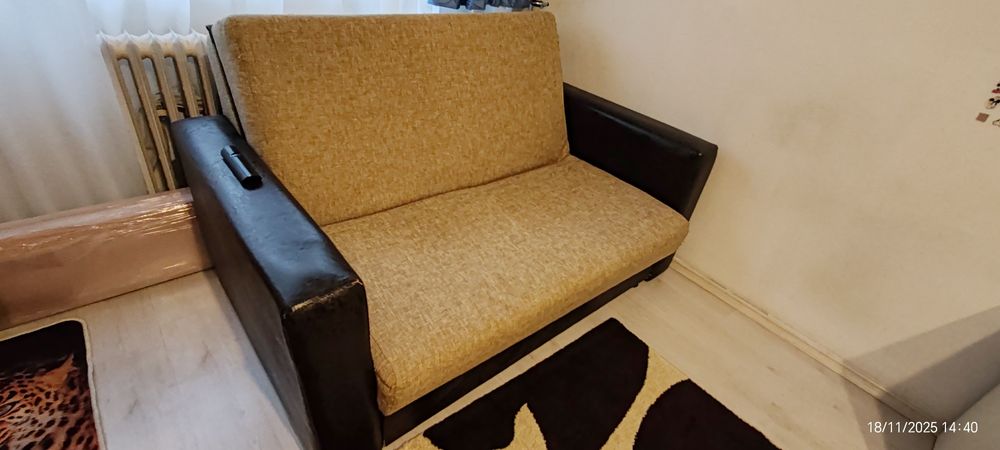 Canapea extensibila stofa!!