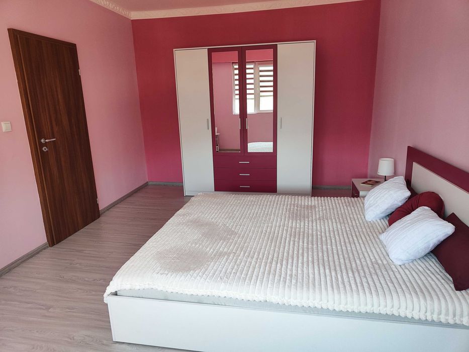 Продава се Тристаен апартамент в Тетевен - 65 кв.м за 860 €/кв.м - Снимка #1