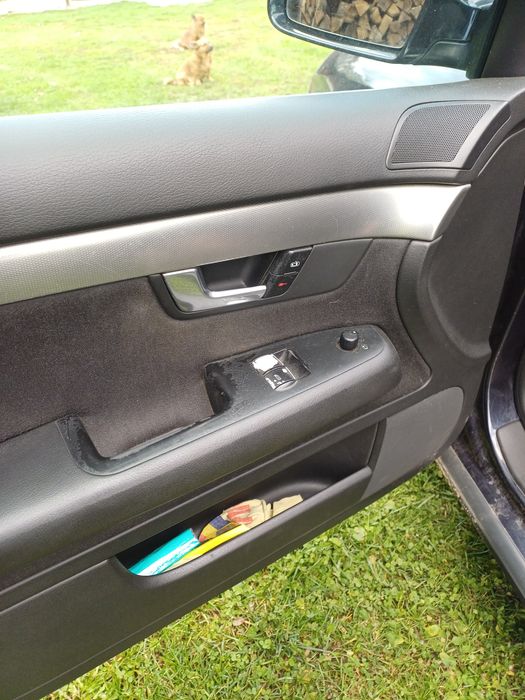 Audi A4 1.6 FSI, 102 cp, an 2002