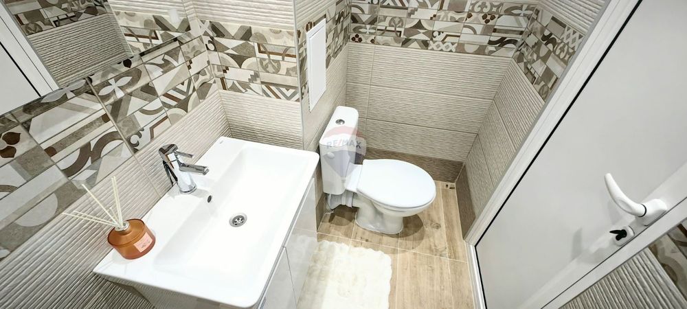 Продава се Двустаен апартамент в Варна, Аспарухово - 42 кв.м за 2260 €/кв.м - Снимка #7