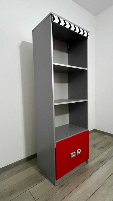 Mobila dormitor copil cu pat masina