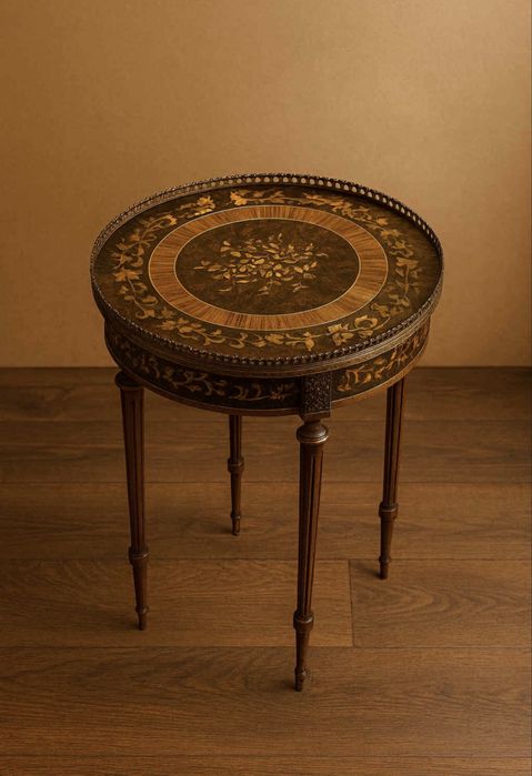 Антикварна кръгла масичка – инкрустация, стил Louis XVI