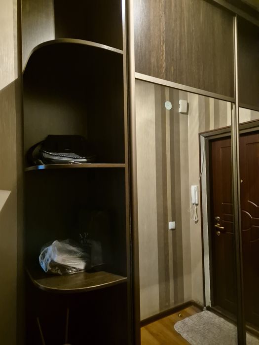 Продаётся прихожая!!!