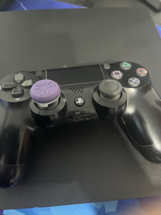 ps4 stare buna trebuie inlocuit hard disku (cu fifa 19 in el )