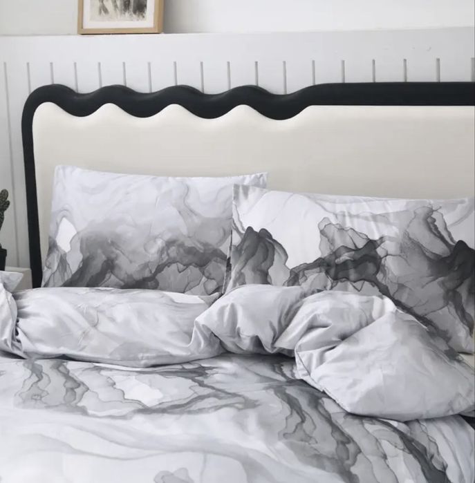 Спално бельо сиво/бяло