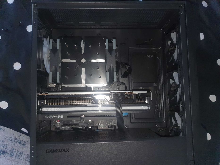 PC Gaming RX 7800XT 16GB, RYZEN 7 5700X, 32GB RAM, SSD 1TB, GARANTIE