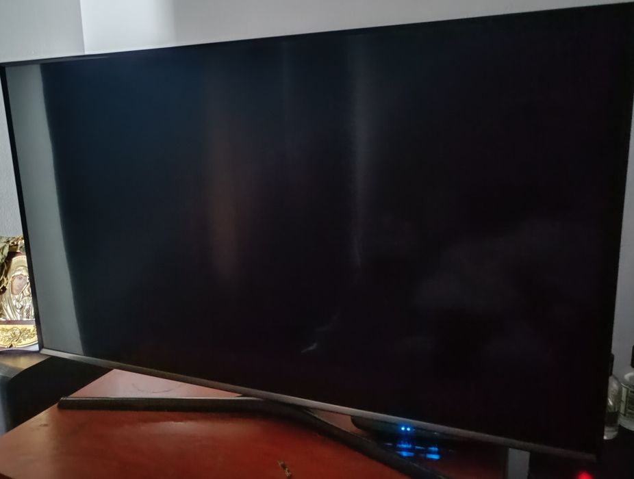 Vând TV Samsung Smart 108 cm
