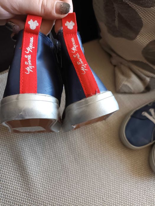 Нови кецове с Мики Маус номер 29,30,31,32