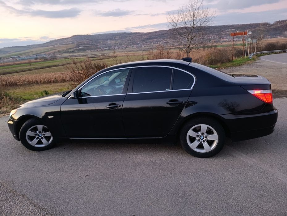 Vând BMW E60 520