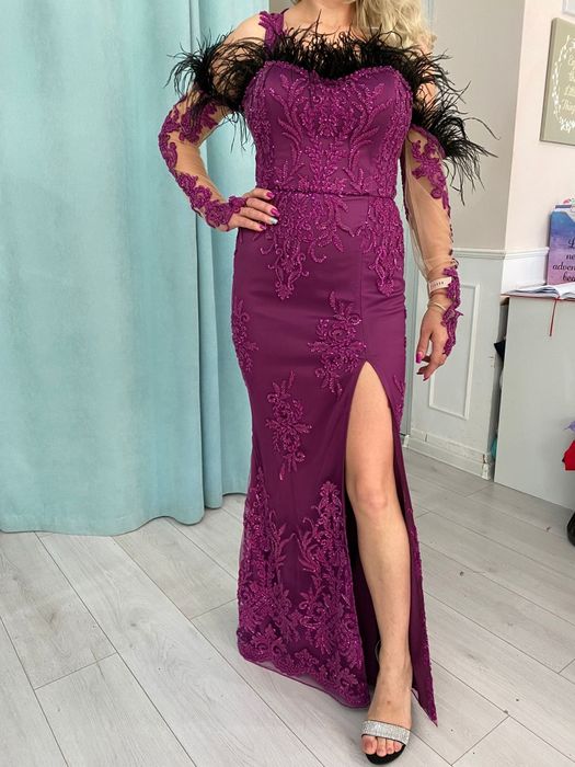 Rochie seara purtata cateva ore