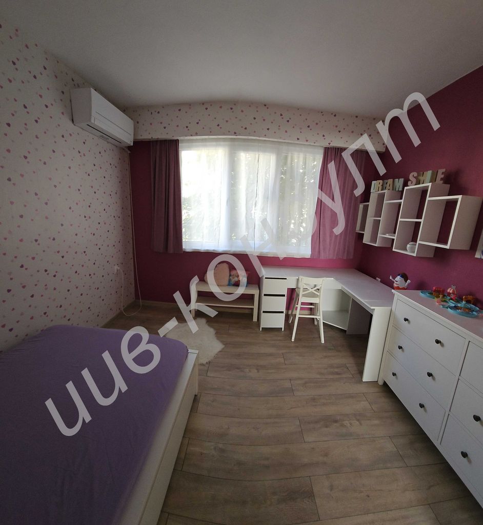 Продава се Тристаен апартамент в Велико Търново, Център - 70 кв.м за 1558 €/кв.м - Снимка #7