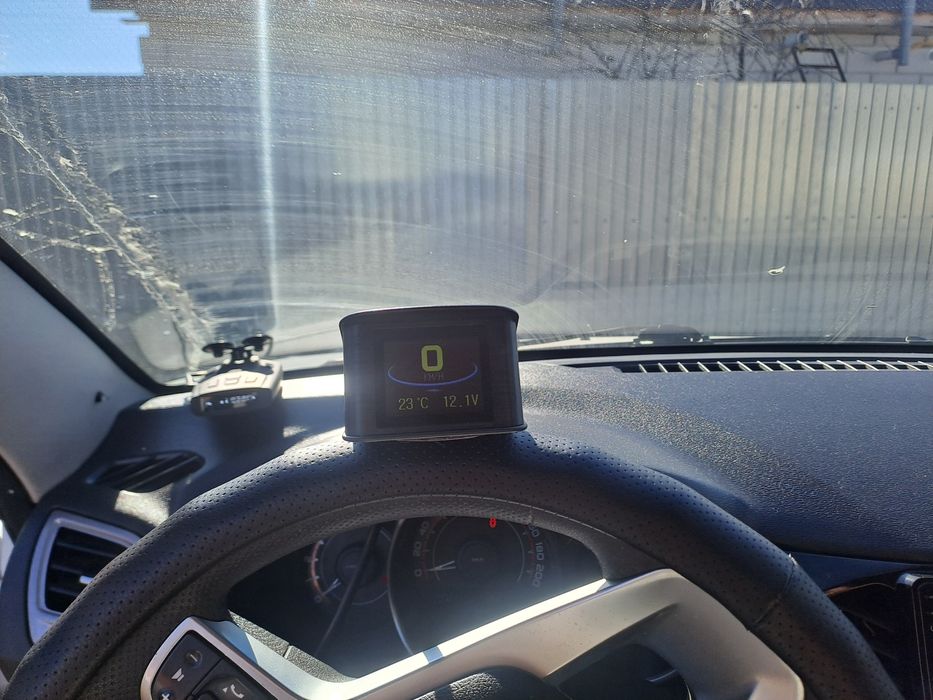 Продам бортовой компьютер для легковых