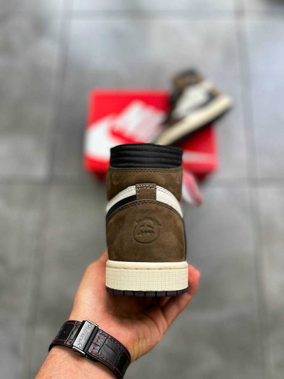 Air Jordan 1 x Travis Scott