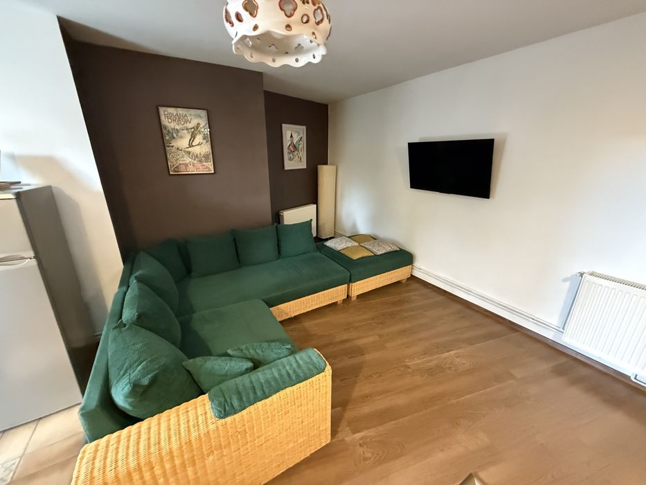 Vand apartament 3 camere
