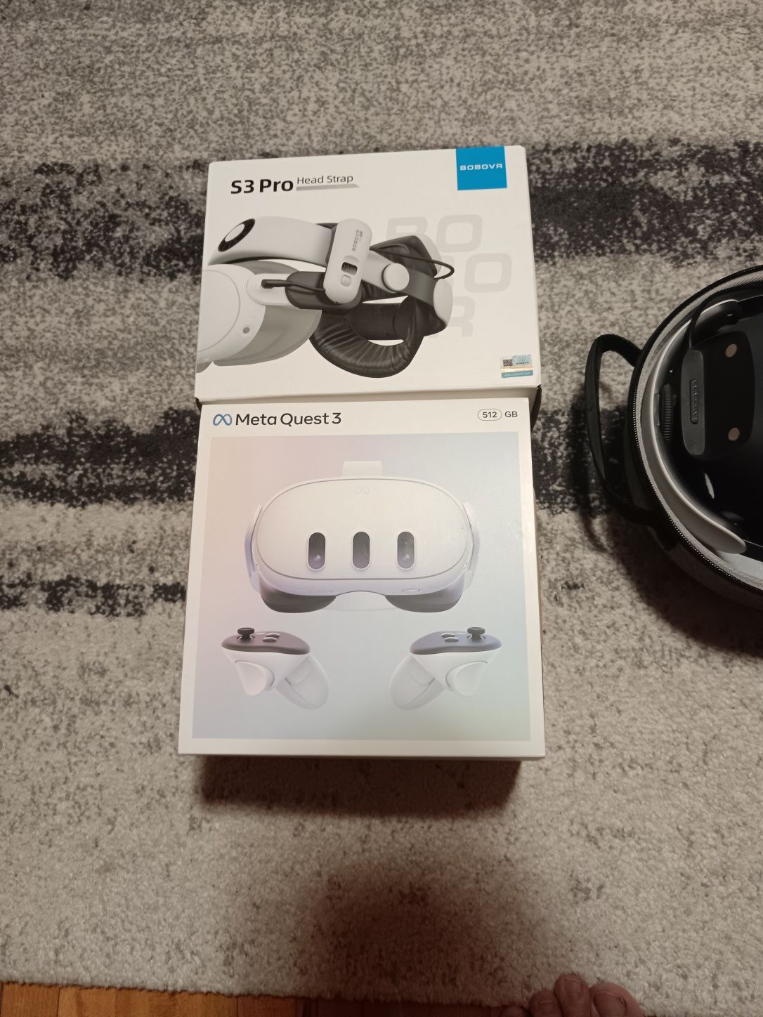 Casca Meta quest 3 de 512gb plus accesorii bobovr S3 pro în garantie