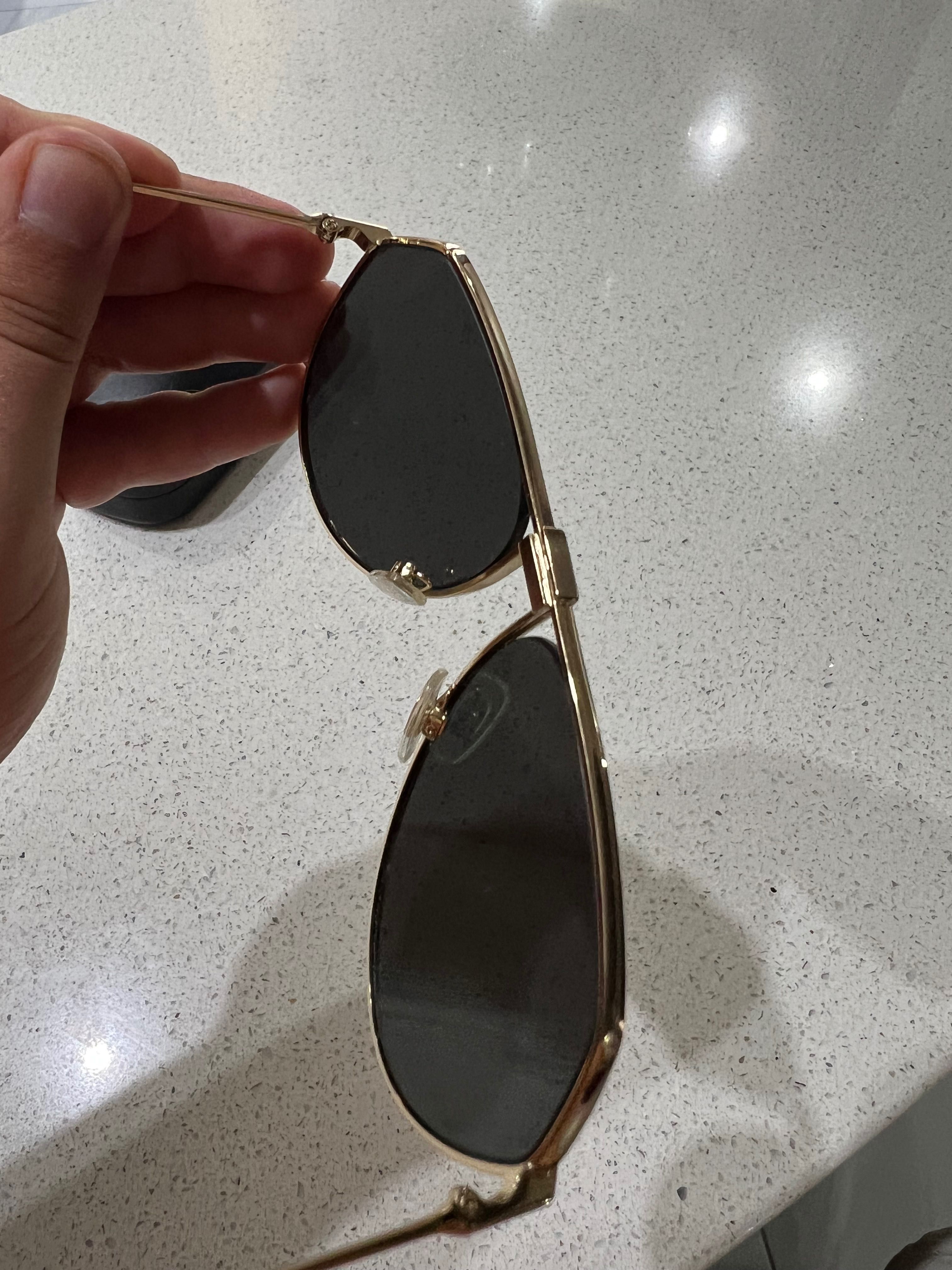 Слънчеви очила Dolce & Gabbana 2248 Gold като нови