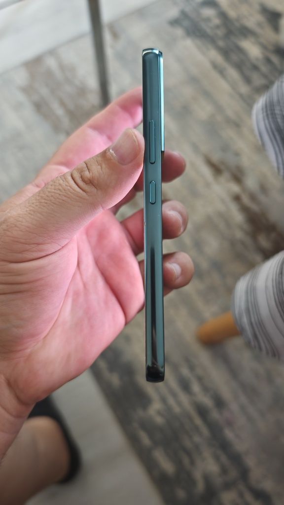 Продавам ,Samsung Galaxy S22 Green
