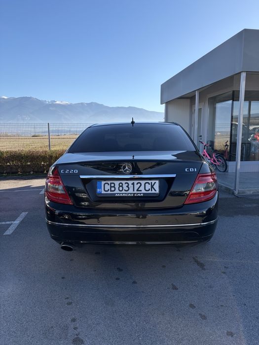 Mercedes-Benz 220 cdi