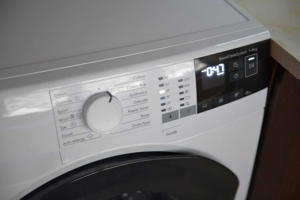 Пералня ELECTROLUX EW6F429B 9.0 kg, 1200 об/min, ИНВЕРТОРЕН МОТОР