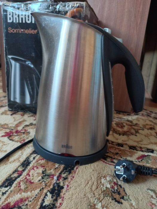 Чайник Braun  Sommelier