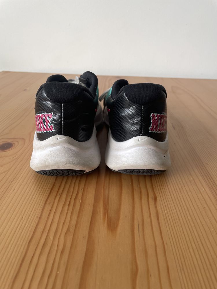 Детски маратонки Nike, HushPuppies