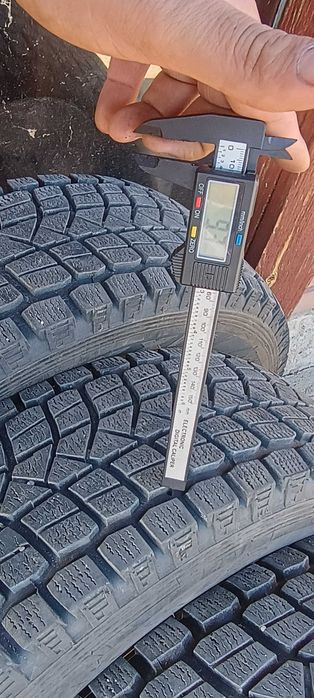 Продавам зимни гуми Maxxis Presa Suv 215/70/16