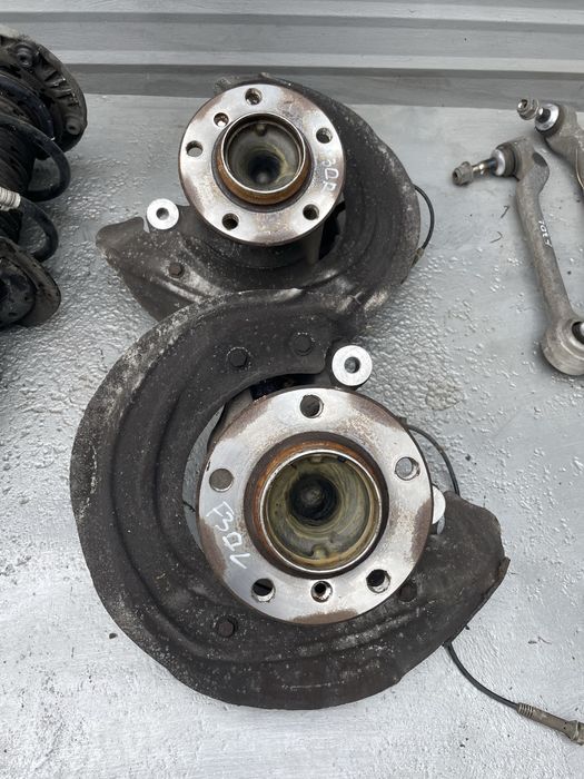 Шенкел/ носач БМВ Ф20/ Ф30/ Ф31 (shenkel f30)