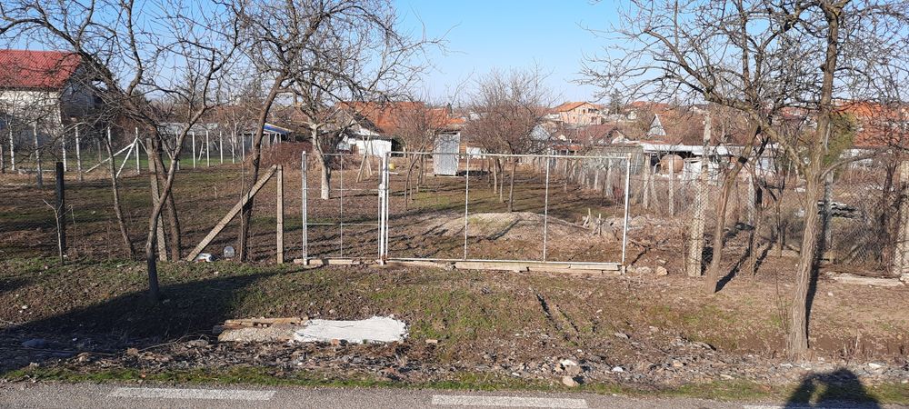 Vând loc de casa,teren,  schimb grădină, Buziaș