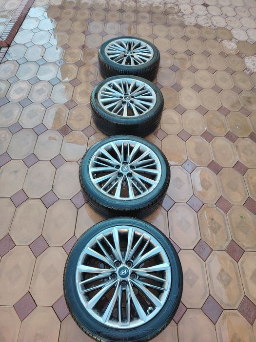 СРОЧНО Продается Комплект Колес