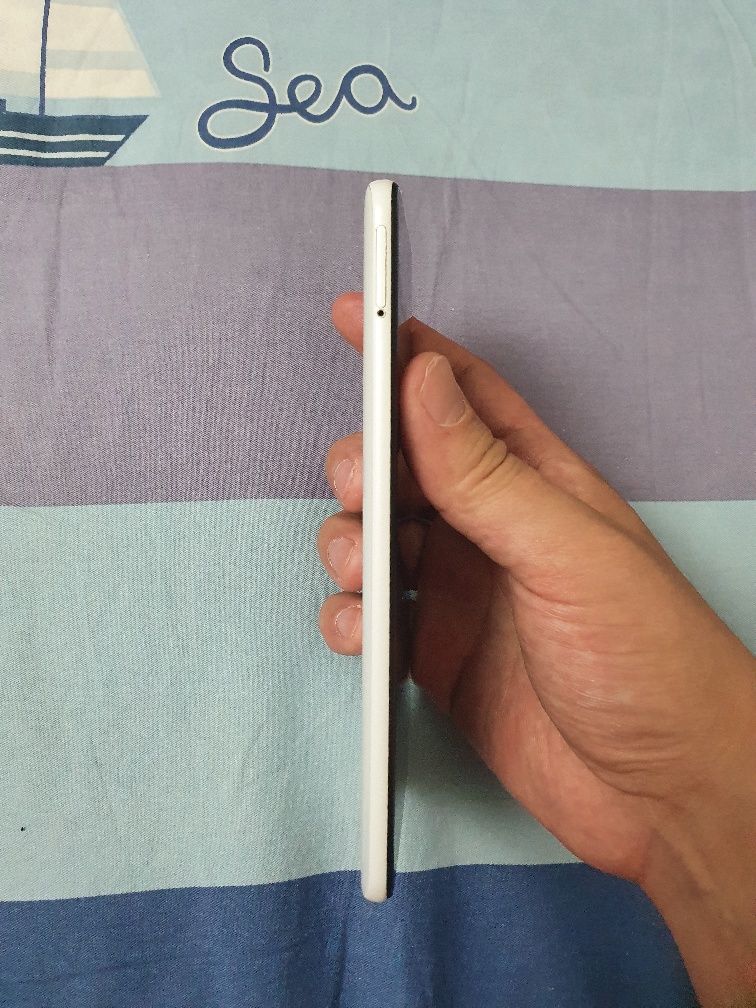 Srochna Sotiladi Samsung Galaxy A30s 3/32Gb sastayaniya yaxshi Zor