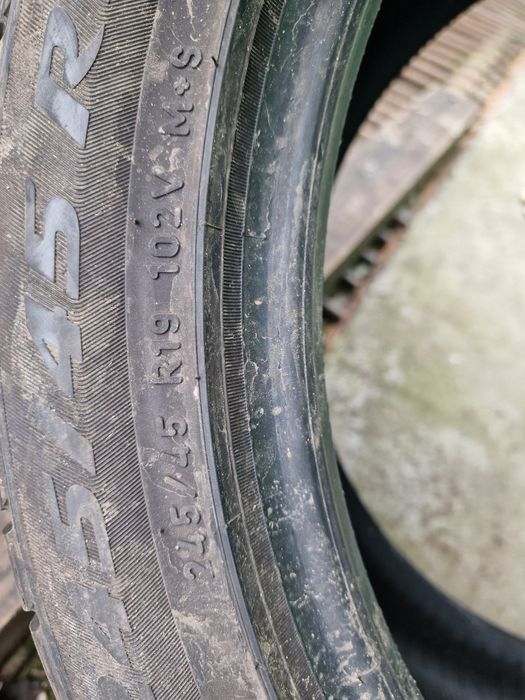 Anvelopă 245/45R19 marca Pirelli, DOT 2023