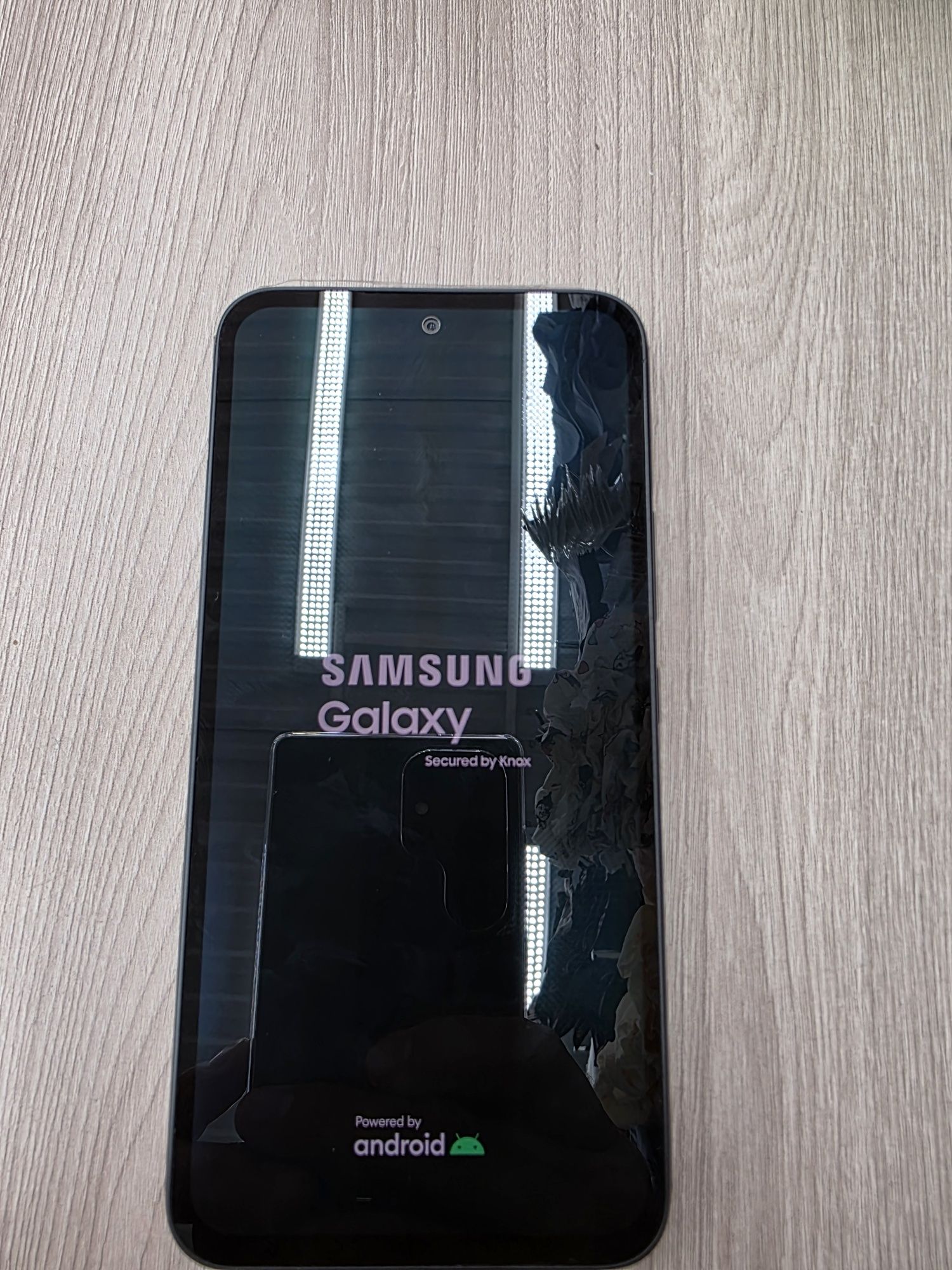 Продам сматфон А54/128g.