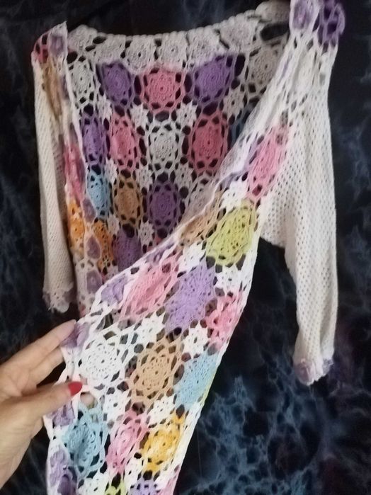 Blazer  crosetat cu flori colorate