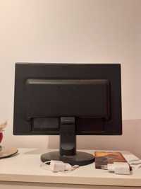 Vând monitor de laptop LG