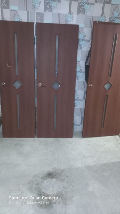 Продам межкомнатные  двери