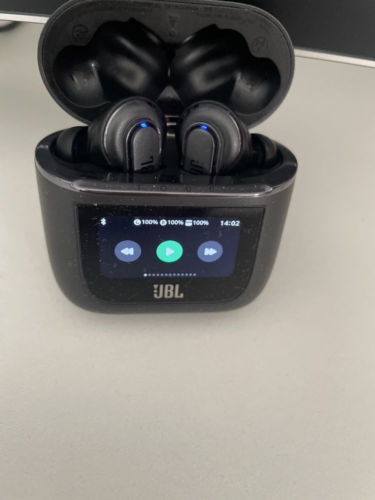 Casti jbl tour pro 2 garantie inca 1 an si 7 luni