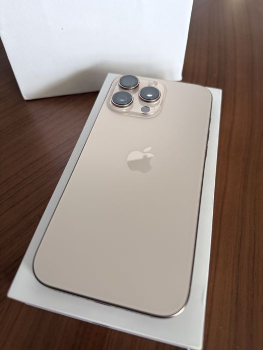 Iphone 16 Pro Max, Desert Titanium, 1 TB, stare impecabila