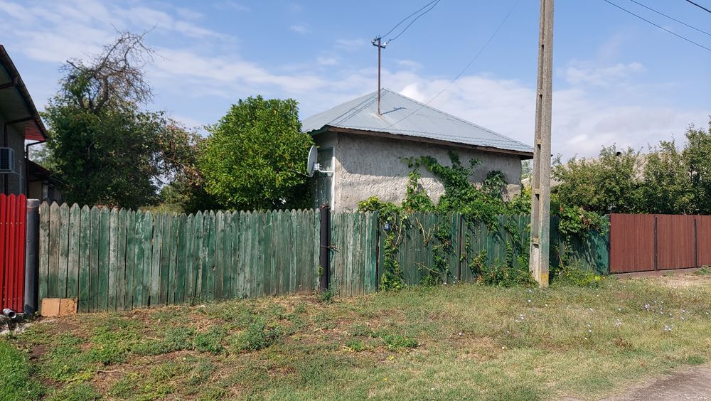 Casa de vanzare, sat Ralesti