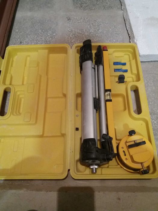 Лазeр Нивелир 670 / Laser 670