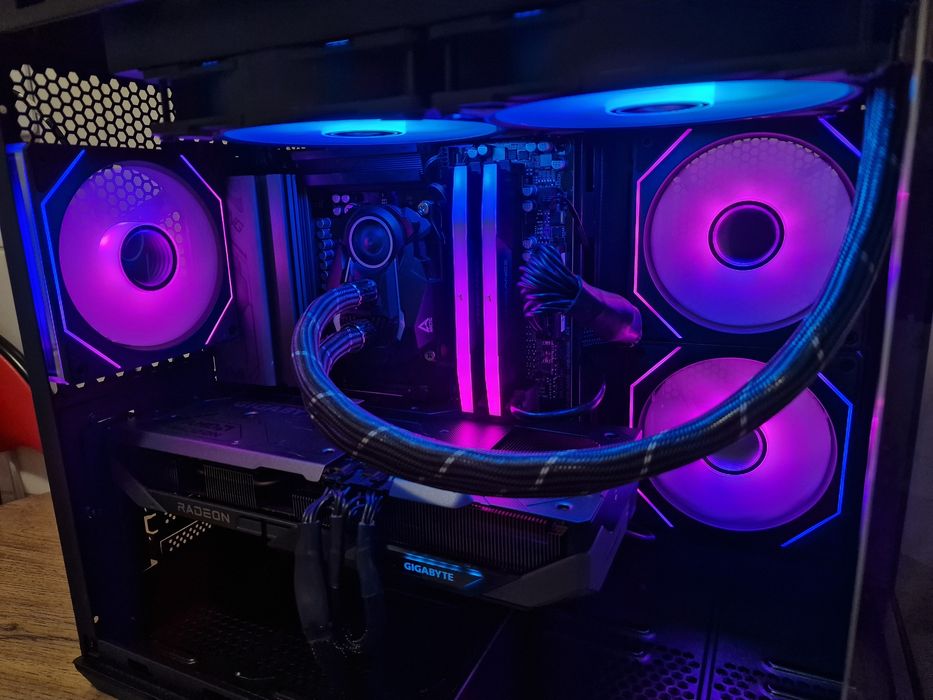 PC Gaming 9800X3D, RX 9070, 32gb, ssd 1TB