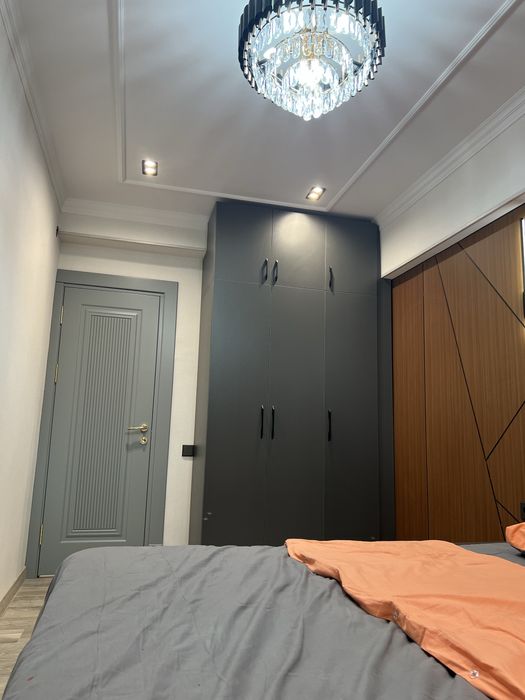 Продаётся 2 комнатная квартира переделанний на 3