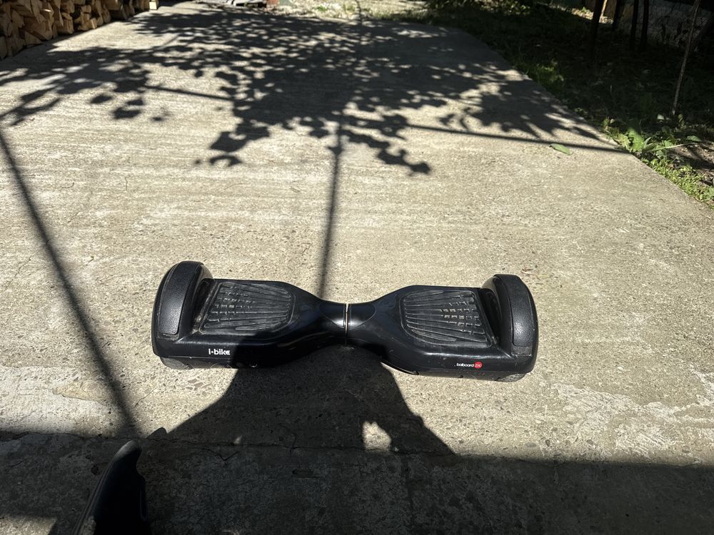 Vând hoverboard fhnctionabil in sare perfecta