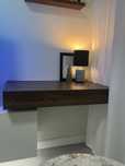 Birou suspendat/blat lavoar baie/living calitativ CADOU-2 polite