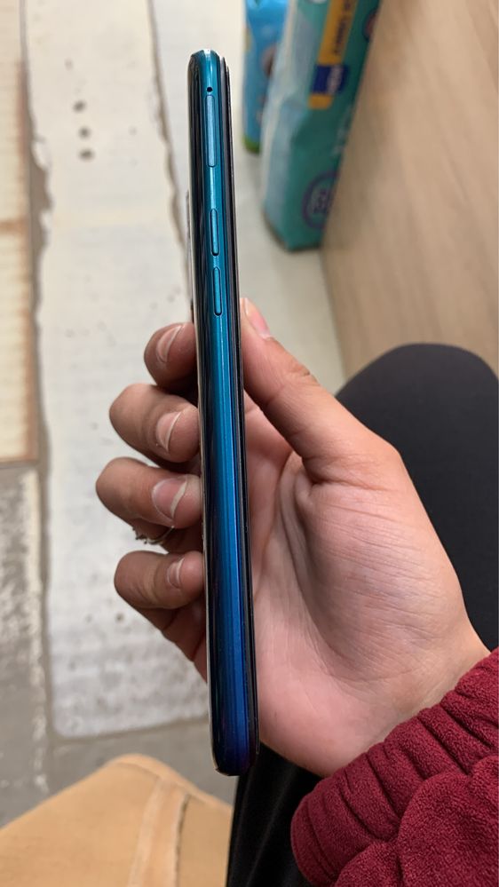 Realme 5 Pro. Model RMX1971