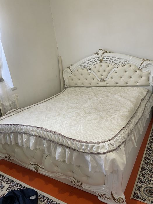 2 х спальный жағдайы жаксы .матрас косылп бериледи.жағдайы жақсы