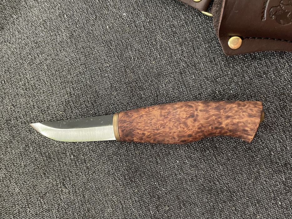 Финка Puukko Финландски нож от Ahti модела е Korpi